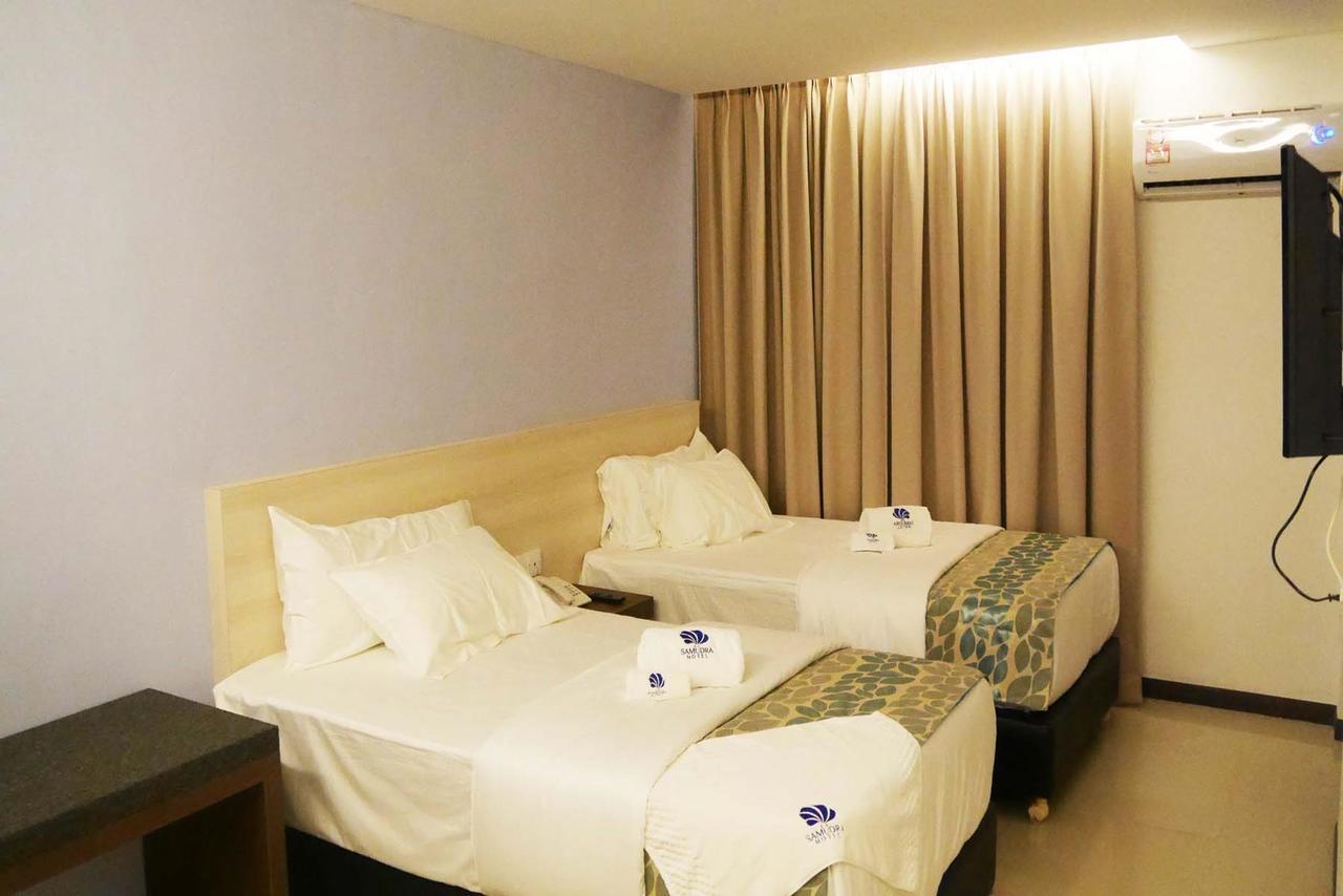 Samudra Hotel Kuching Eksteriør bilde