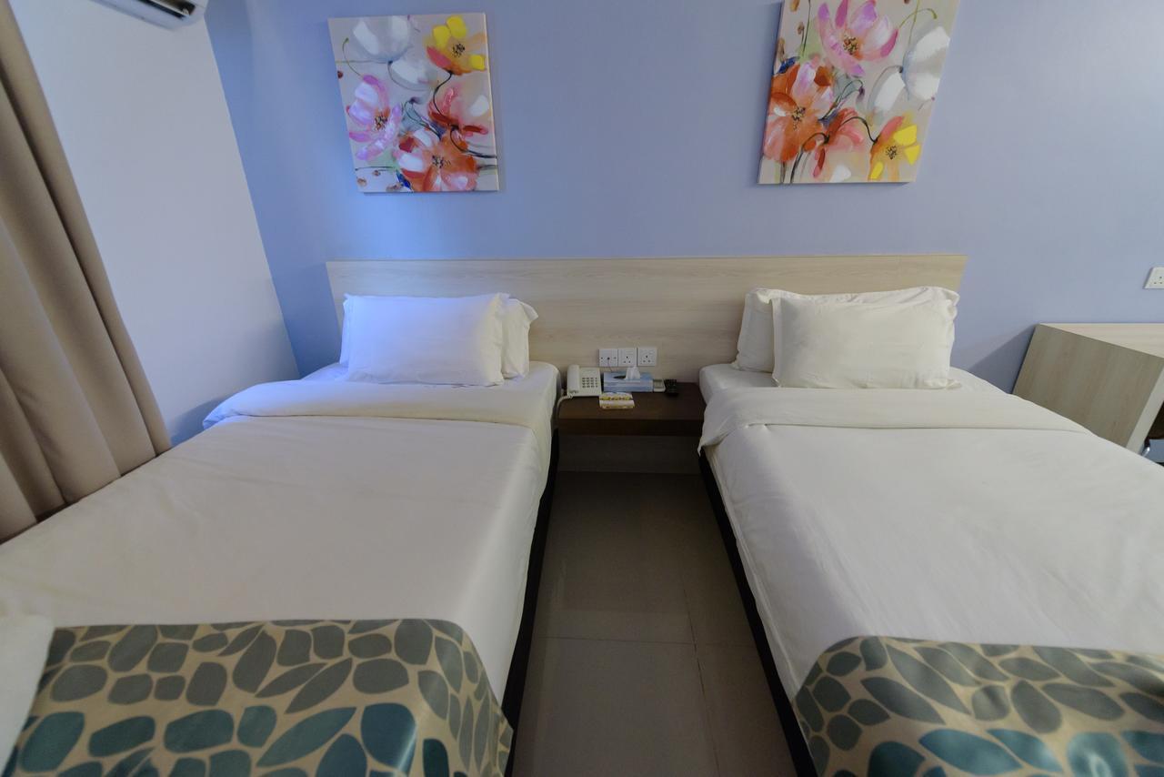 Samudra Hotel Kuching Eksteriør bilde